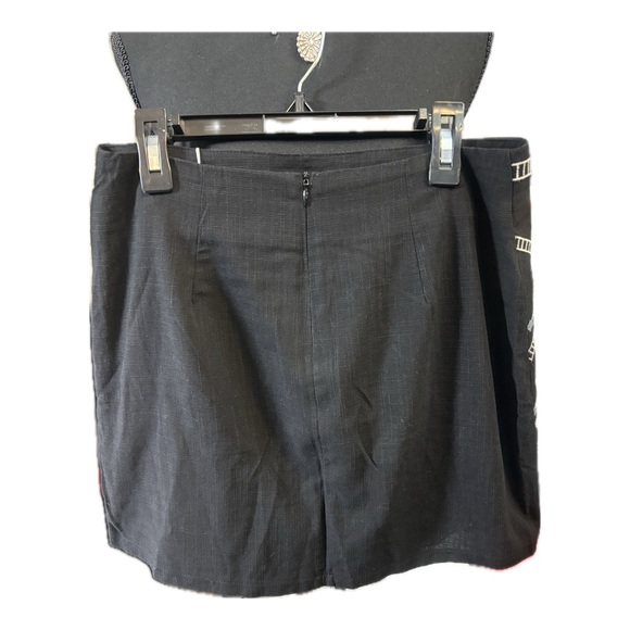 NWT Lush Jubilee Black/Blue Size Small Embroidered Lined SUPER CUTE MINI SKIRT - Picture 6 of 8